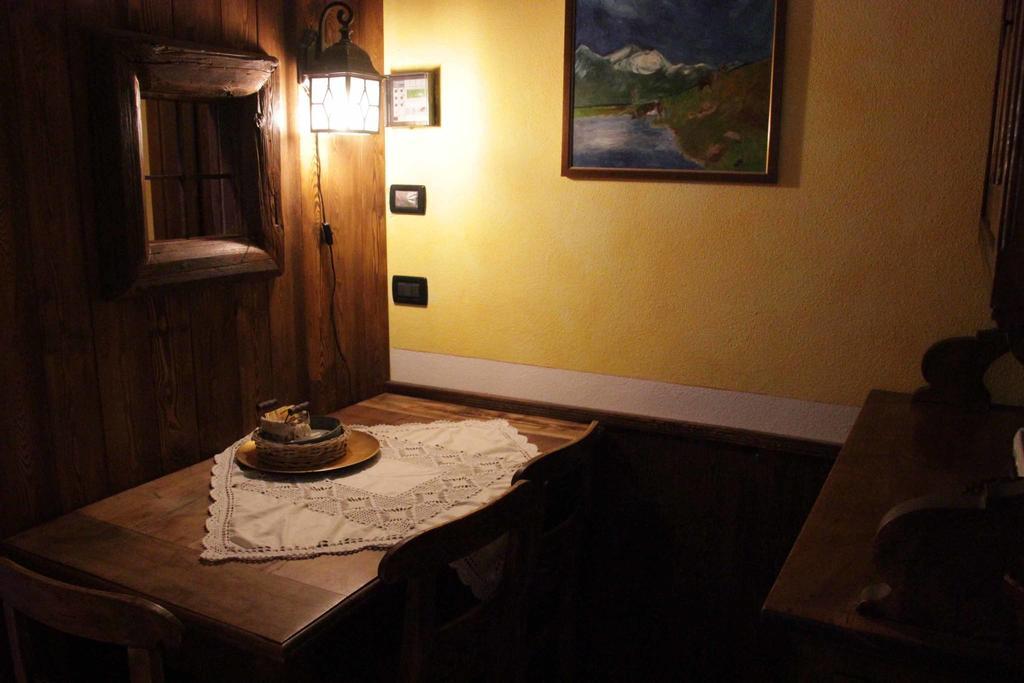 Chambres D'Hotes Les Fleurs Pila  Cameră foto
