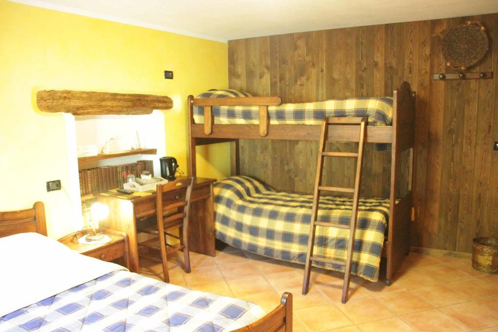 Chambres D'Hotes Les Fleurs Pila  Cameră foto